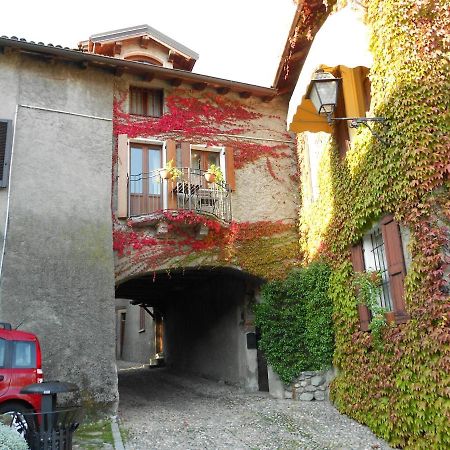 The House On The Bridge- La Casa Sul Ponte Villa Menaggio Exteriör bild